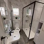 Villa Napoleon Paris - Parking Gratuit - Acces Metro Les Lilas